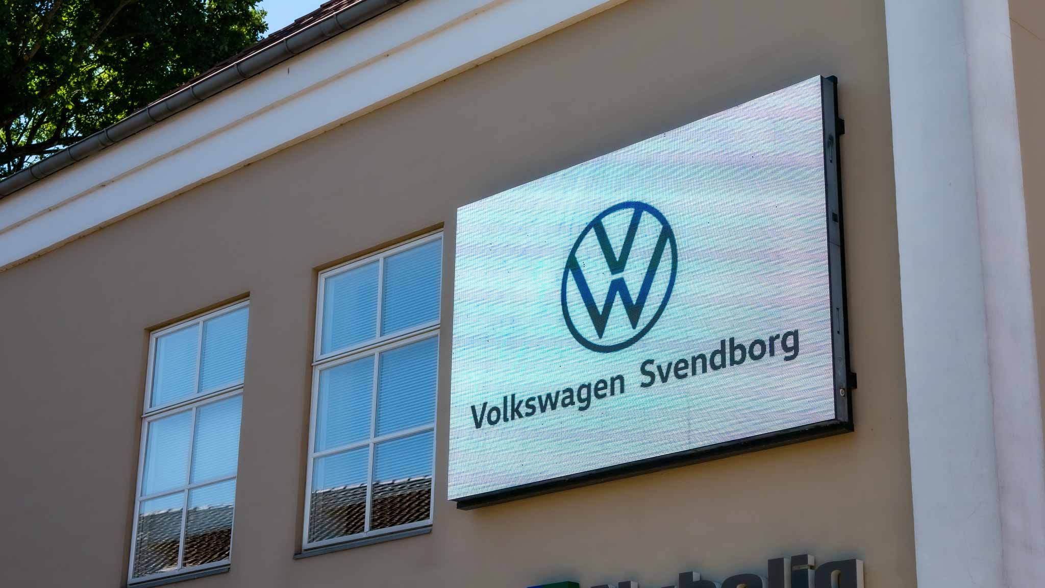 Vestergade_Svendborg_Storskaerm_annonce_lokalt_facadeskaerm_reklame_reklameskaerm_radio_diablo_0e057f83fe.jpg